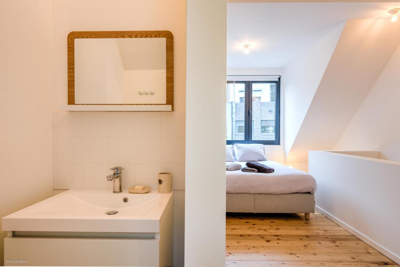 Stylishly Furnished Private Home In A Vibrant Area Antwerpen Exterior foto