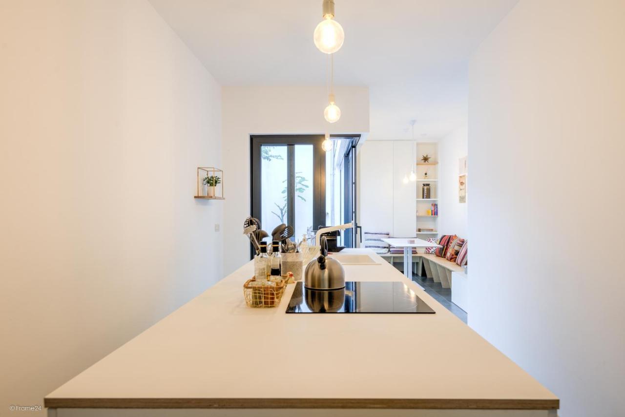 Stylishly Furnished Private Home In A Vibrant Area Antwerpen Exterior foto